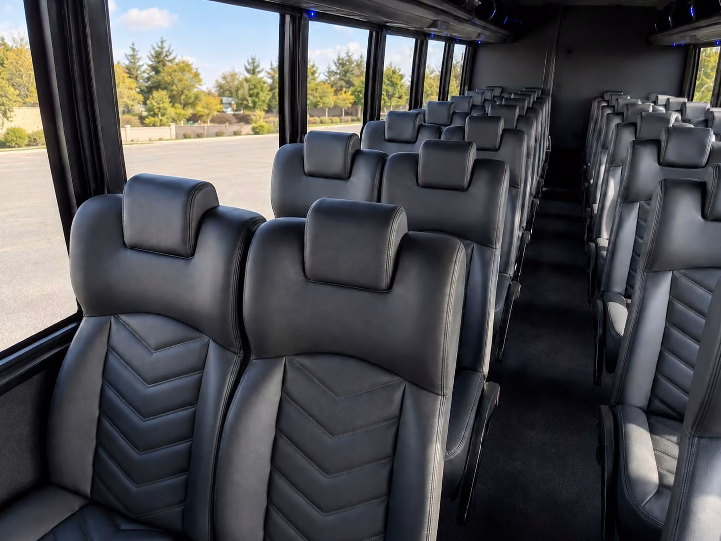 clinton 15 passenger minibus rental