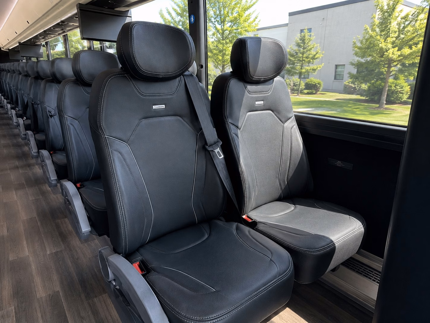 out of town guest shuttles from clinton area hotels to your wedding venue