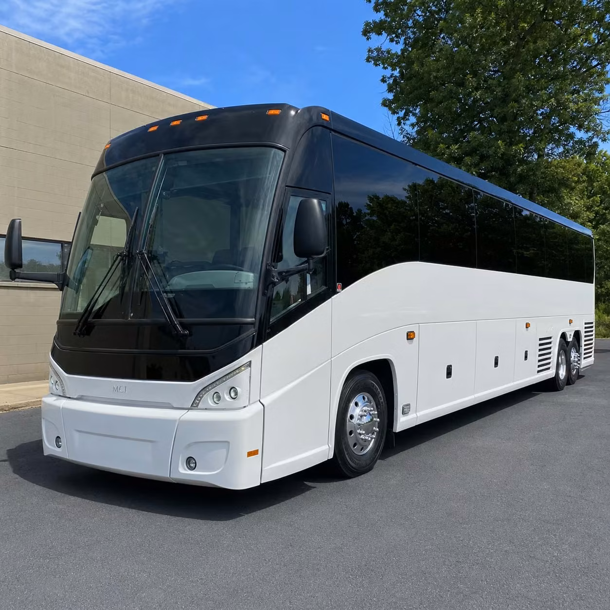 wherever your clinton group is headed there s a bus ready for the trip